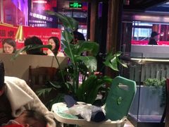 大堂-热火朝天鲜切牛肉火锅(南强街巷店)