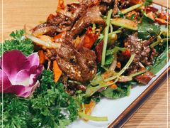 -麦麦山云南菜(复地活力城店)