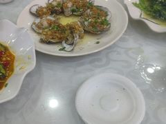 -范饭椰林川湘味海鲜·椰子鸡(三亚湾椰梦长廊店)