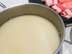 -红鼎豆捞·非遗鲍皇汤火锅(宝丰路店)