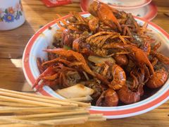 -冶建镜子·老南昌大排档·江西虾王(总店)
