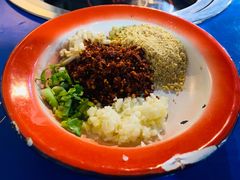 -马路边边麻辣烫(世纪金源店)
