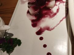 -苹果树下艺术餐厅(宋庄店)