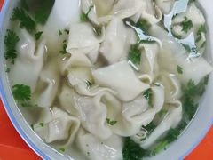 -周震馄饨