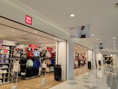 -优衣库(上海虹口龙之梦店)