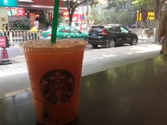 -星巴克(广州淘金路店)