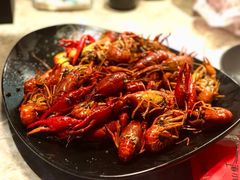 -沪小胖小龙虾(淮海中路旗舰店)