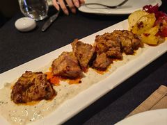牛肉脊配红椒酱-Efes Turkish & Mediterranean Cuisine 艾菲斯餐厅(陆家嘴店)