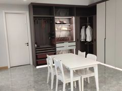 -百安居装修建材卖场(泰然店)