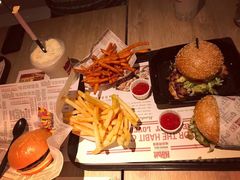 -The Habit Burger Grill 哈比特汉堡(复兴soho店)