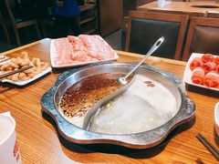 鸳鸯锅底-傣妹火锅(南京东路一店)