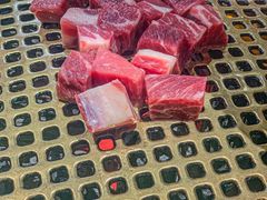 -唯成•韩国炭火烤肉 유성고기