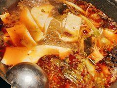 -吃城都·鱼蛙火锅(西玉龙街店)