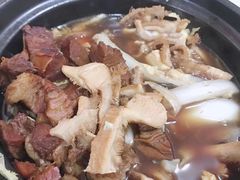 -赵家牛肉砂锅(台西三路店)