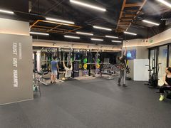 -超级猩猩健身·私教(上海体育场店)