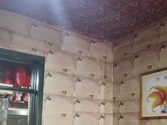 -鱼窝棚柴火铁锅炖(富山屯店)