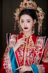 -LOVINA洛维娜婚纱礼服