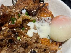豚牛鸡三拼丼-熊吞·大碗丼烧肉饭(西市场嘉华店)