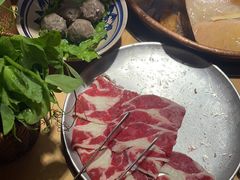 -洱火云南酸菜牛肉火锅(石景山当代商城店)