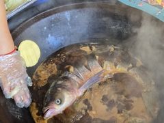 -小赖鱼馆·铁锅炖(官厅水库店)
