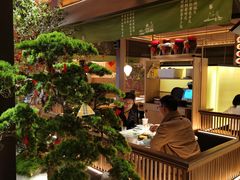 -弄堂里(西溪龙湖天街店)