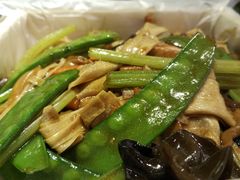 -十二舍·湯物素煮(江泰潤政店)