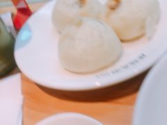 -凤起龙游老面包子(凯德晶品店)