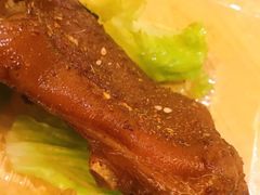 猪蹄子-美人万三·蚝大人生蚝小馆(昌里路店)