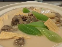 -港丽餐厅(高德置地店)