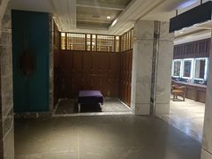 -弘安丽水温泉酒店