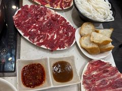 -黑山牛肉汤火锅(花城汇店)