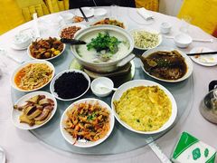 -天乐农家鱼头王(天目湖店)