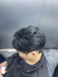 -米可造型烫发染发