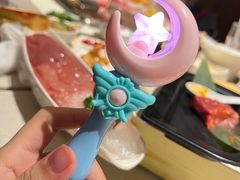 -海底捞火锅鲜切牛肉主题店(长寿路店)