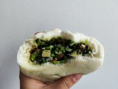 -白玉兰食品甜凤店(合生汇店)
