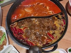 -三个四川人火锅(华联商厦店)