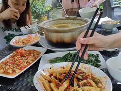 -华冠悠岚·庭院餐厅(青城后山店)