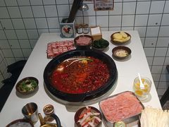 -卤校长老火锅(杨家坪直营店)