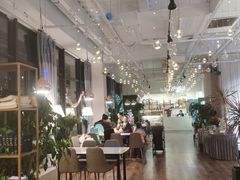 -荣耀.西式融合餐厅(留云湖店)