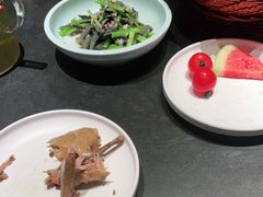 -鸽子侯·家宴·平价海鲜(市图书馆店)