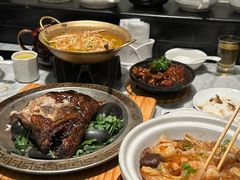 -馨月湾传统精品美食坊(市府总店)