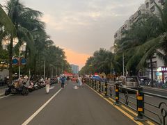 -海大南门夜市(海富街店)