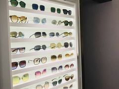 -目艮眼镜SHOWROOM(品牌集合店)