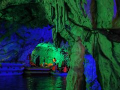 -伏牛地下河景区