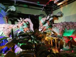 -恐龙探索乐园(磁器口店)