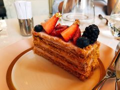 -Garden Lounge(尼依格罗香港美利酒店)