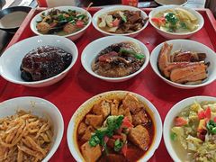 -蓝田九大碗民俗食府(蓝田店)