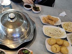 -光头药膳鸡(莱茵小镇店)