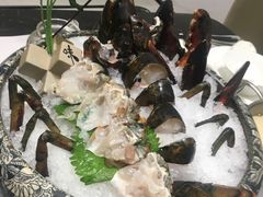 波士顿龙虾-红鼎豆捞·非遗鲍皇汤火锅(宝丰路店)