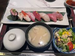 -家贺屋刺身寿司专门店